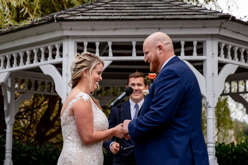 wedding ceremony at greate bay country club