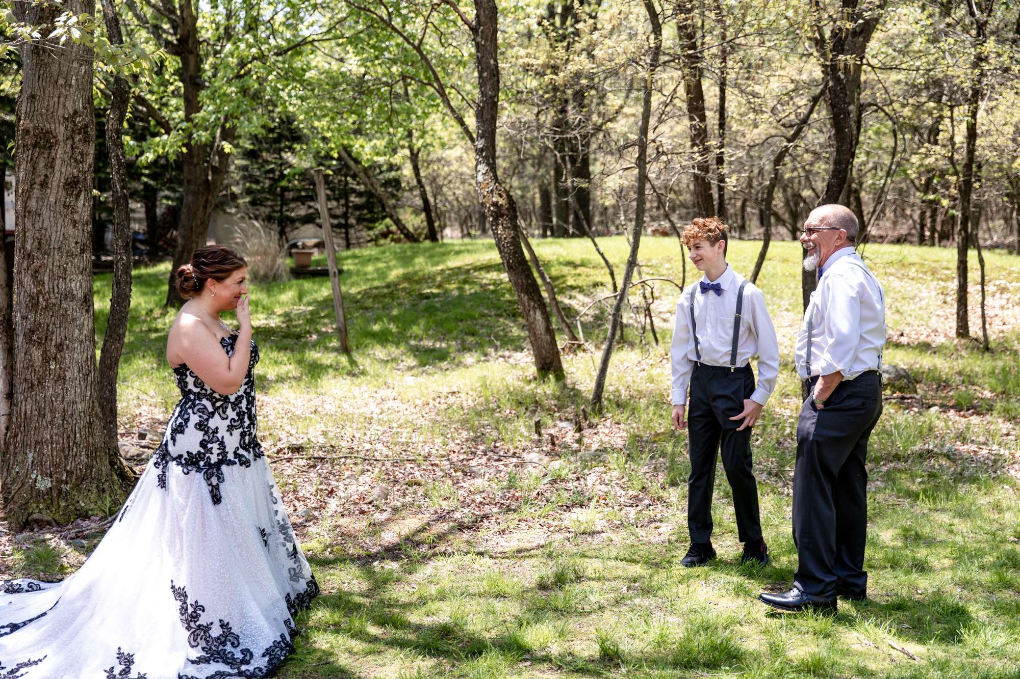 bride's first look with her father and son