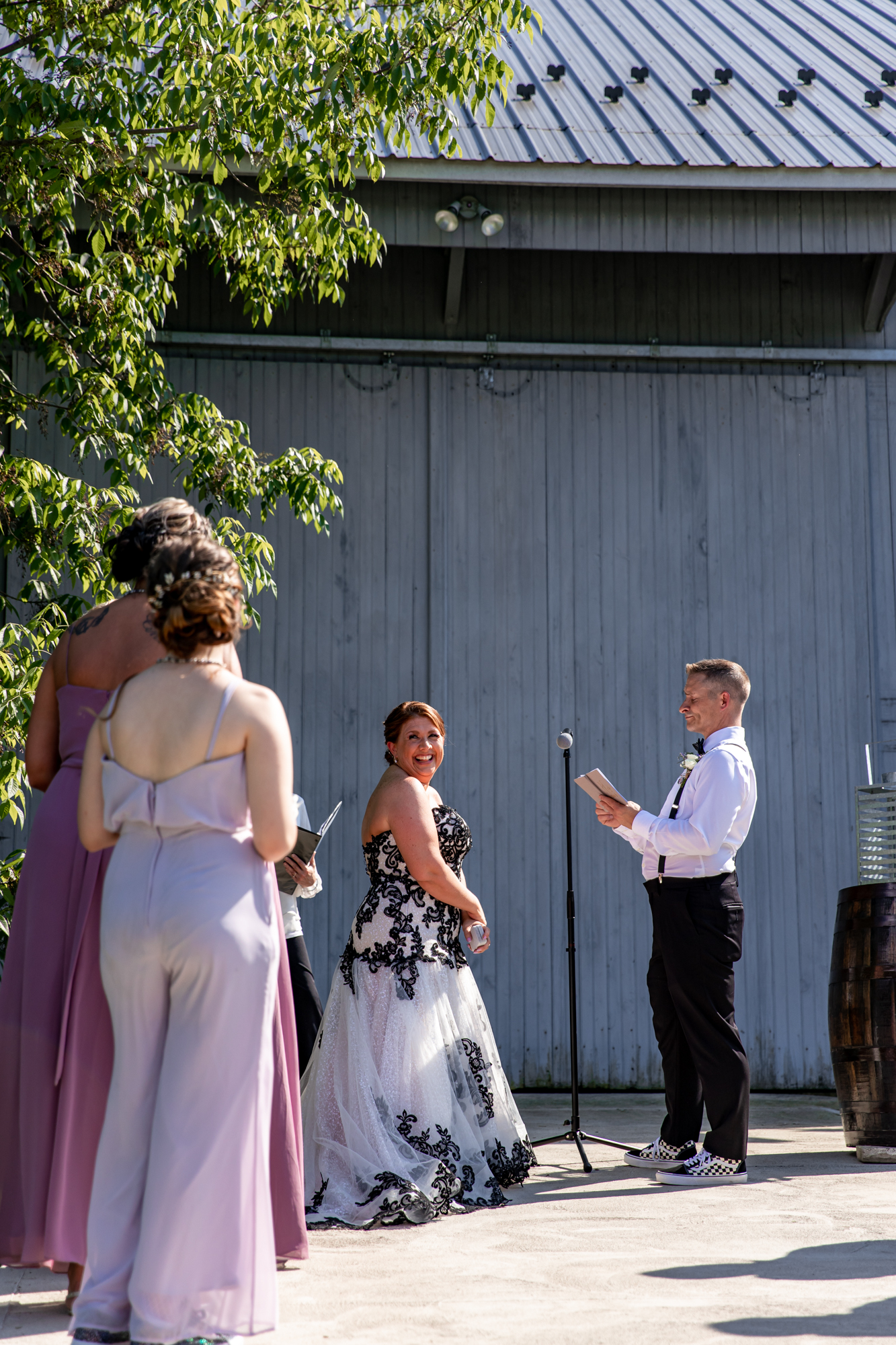 outdoor barn wedding ceremony at filbert bed & breakfast