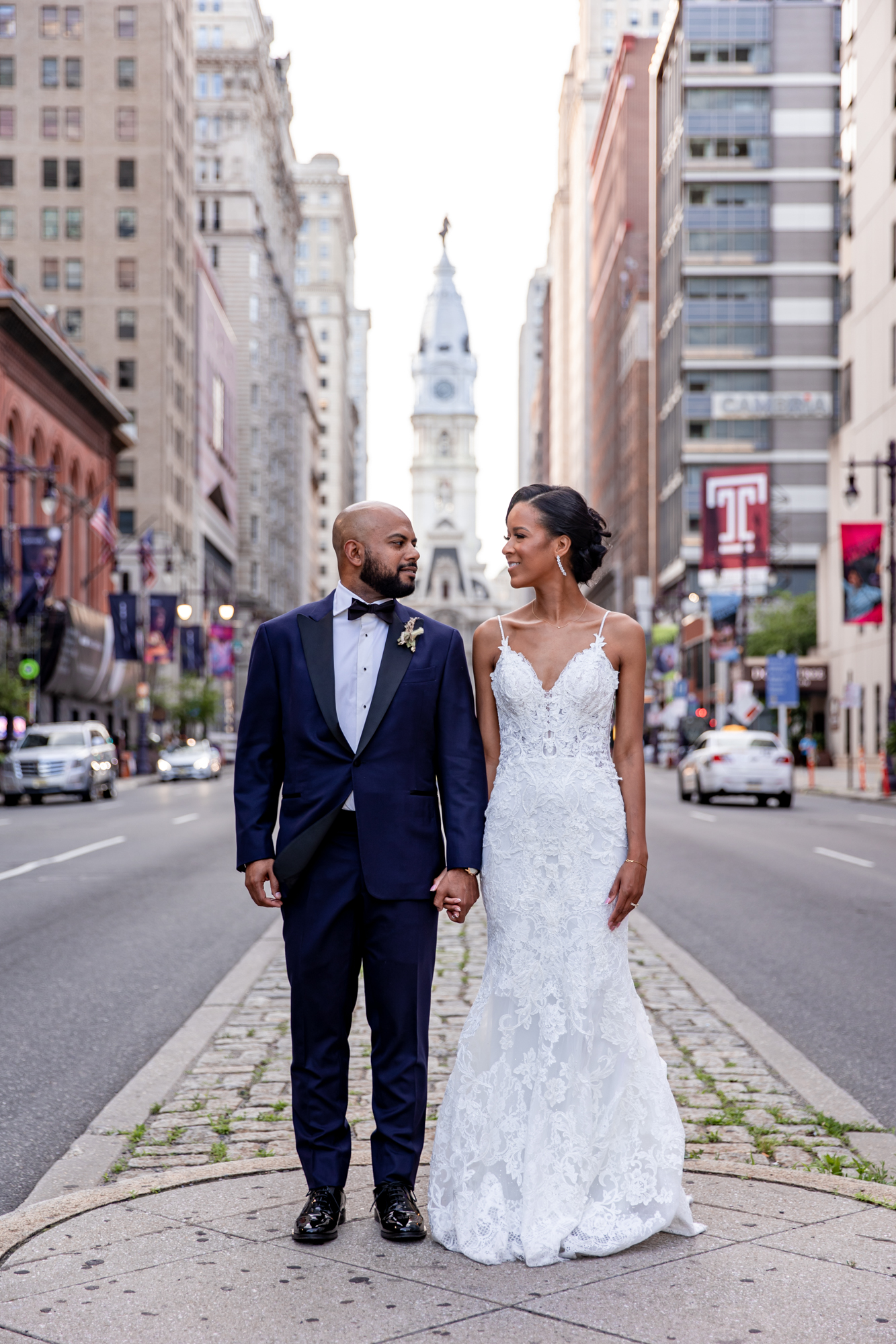 bride and groom wedding portraits at city hall in philadelphia