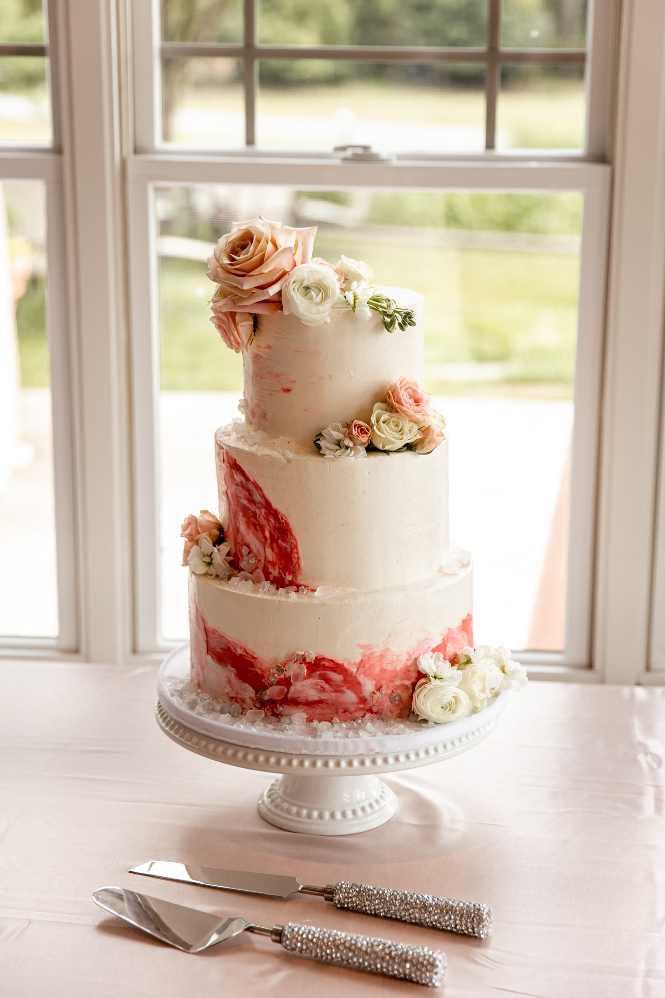 coastal wedding cake for a rehoboth beach wedding